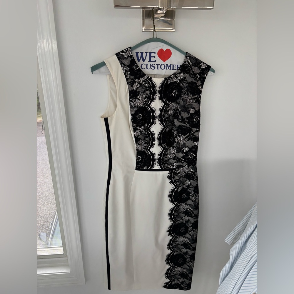 KAREN MILLEN White/Black Lace Elegant Dress - Size 6